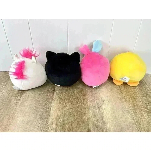 Lot 7 Zuru Mini Brands Snackles 5” Plush Tabasco Hershey Pez Cinnabon Chupa Chup - Picture 3 of 8